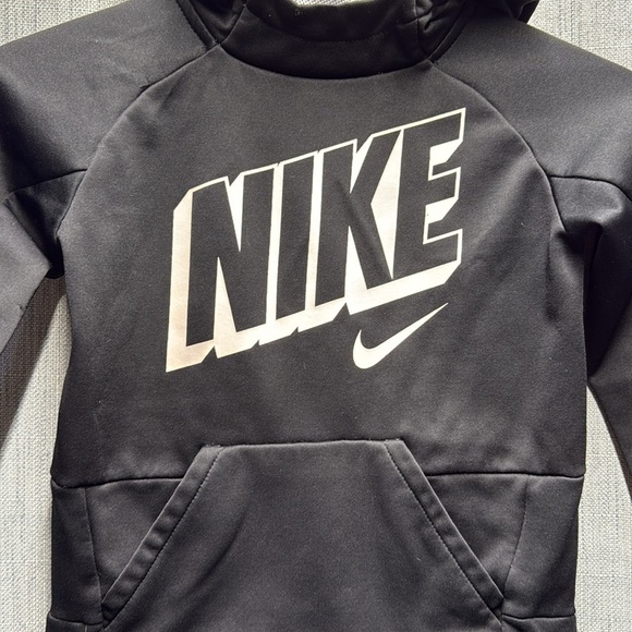 Nike Black Sweatshirt hoodie kids size 4 - Picture 3 of 6
